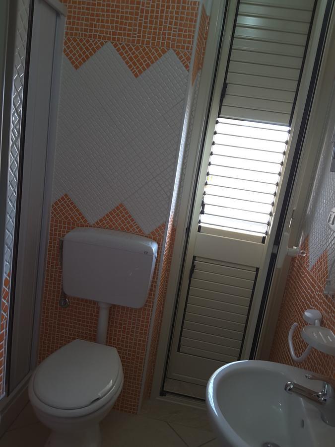 Stella Marina Rooms For Rent Portopalo Di Capo Passero Exteriör bild