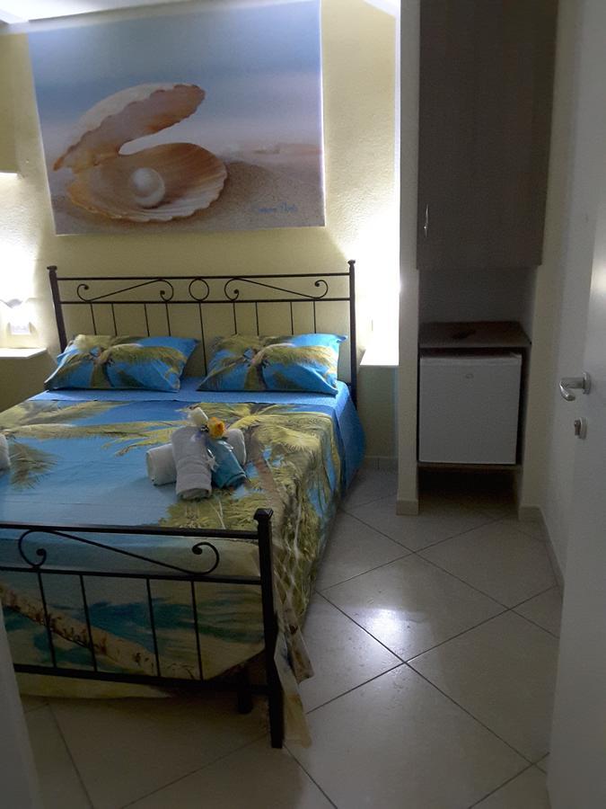 Stella Marina Rooms For Rent Portopalo Di Capo Passero Exteriör bild